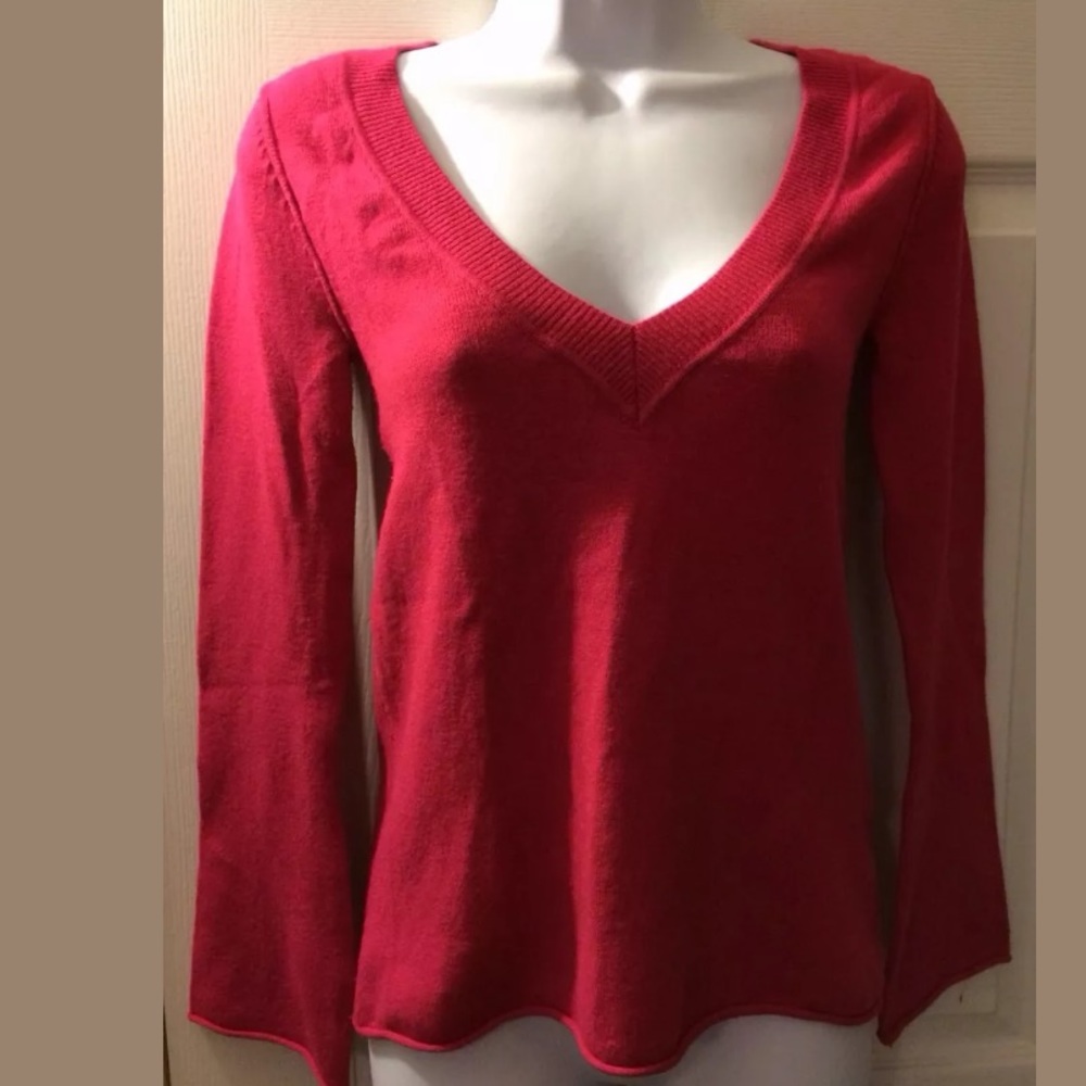 TAKEOUT Pink VNeck Sweater Knit long sleeve